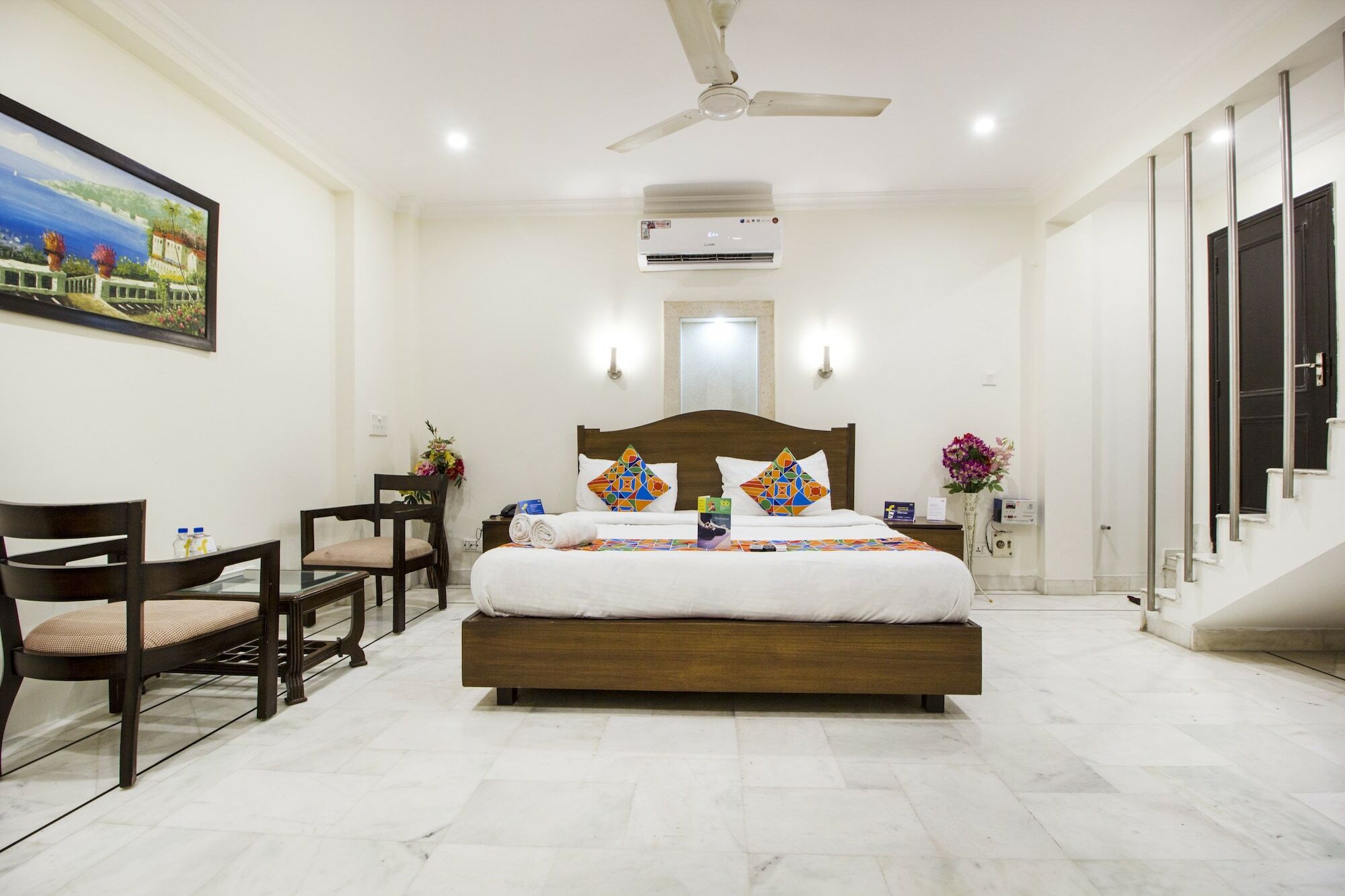 Fabhotel Namaste Bnb & Service Apartments Vasant Vihar New Delhi Ngoại thất bức ảnh